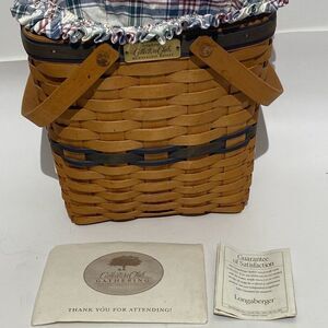 Longaberger 2002 Tan Collectors Club Handwoven Membership Basket